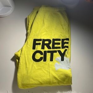 Free city sweatpants!! yellow